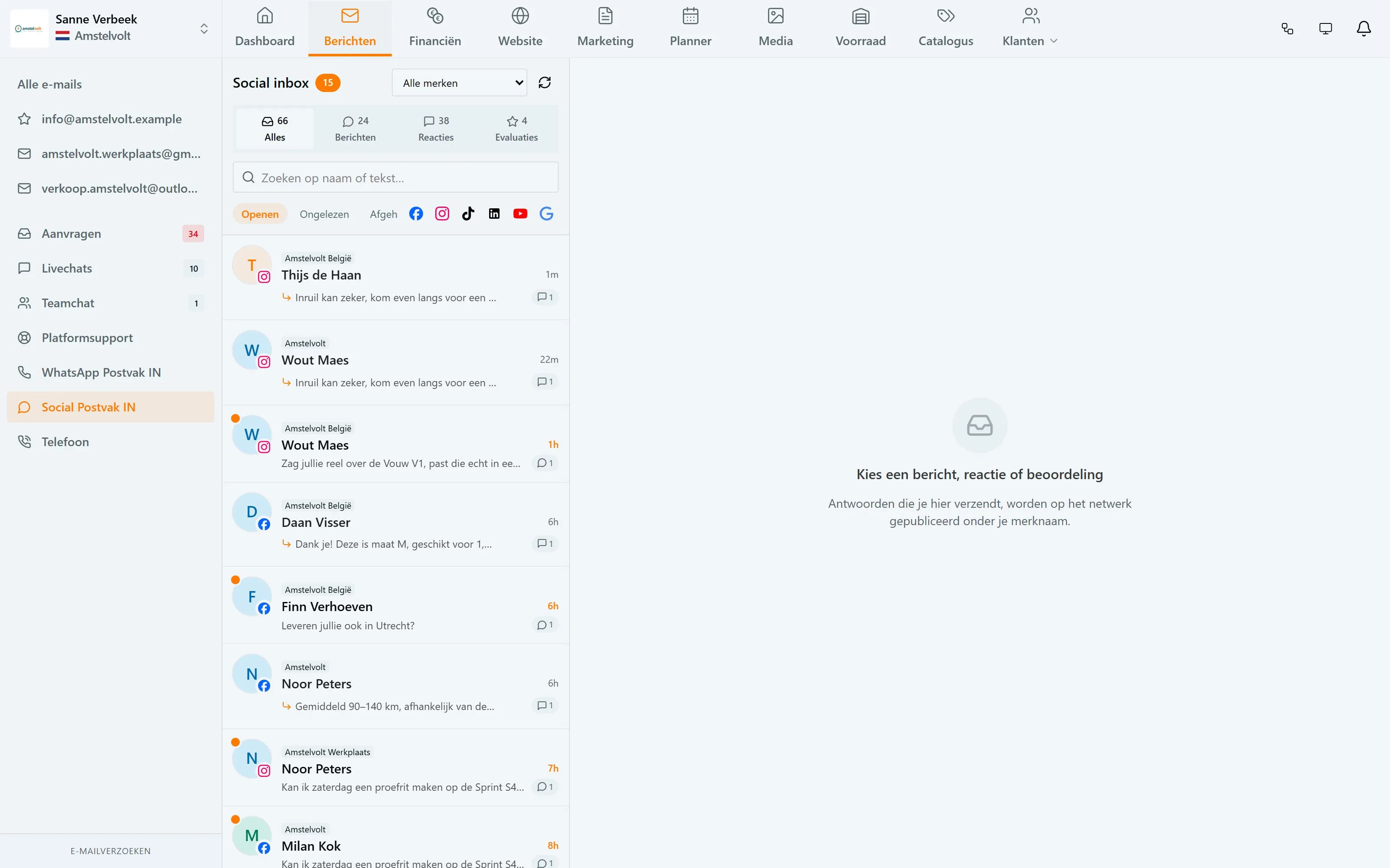 Klanten & contact · Social inbox in de Amstelvolt-demo